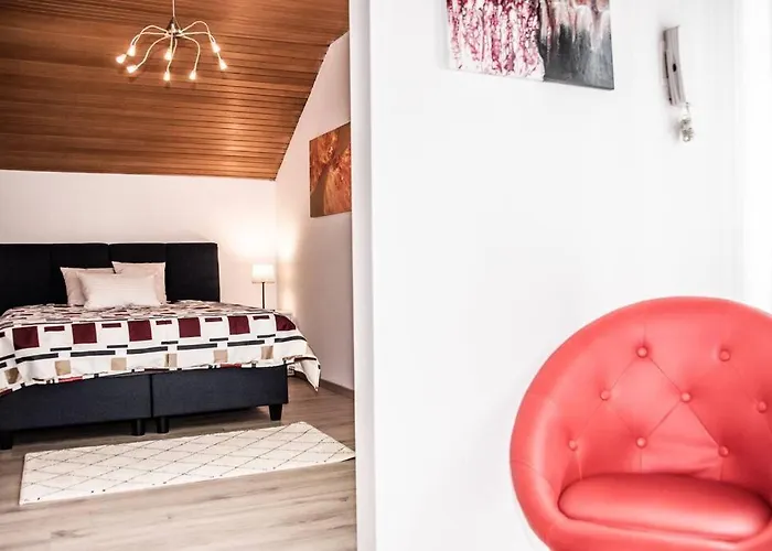 Appartamento Pouringraz Fuer Kunst- Und Tennisliebhaber Graz